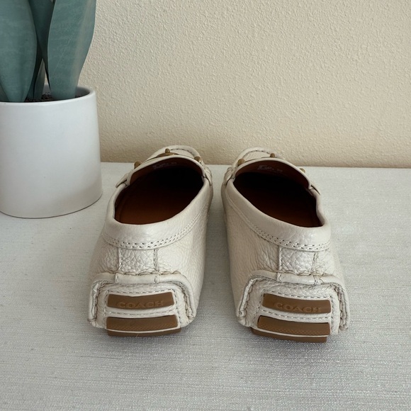 New Coach Ivory Leather Flexible Loafers - Picture 10 of 13